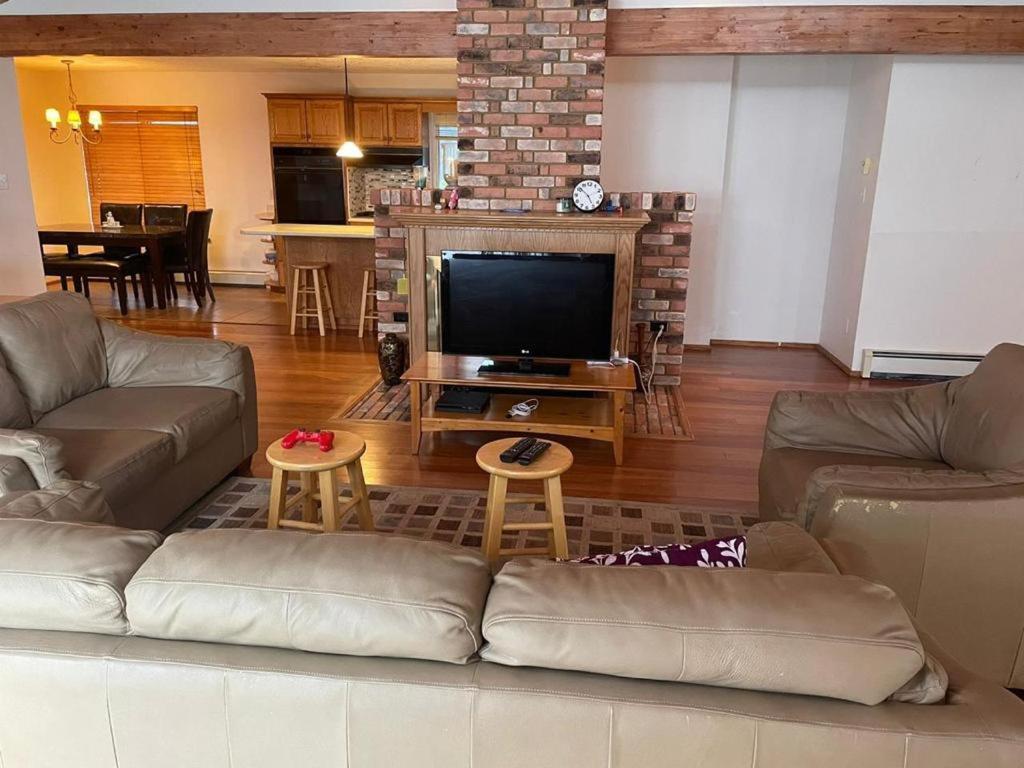Metchosin Beach House Victoria Extérieur photo