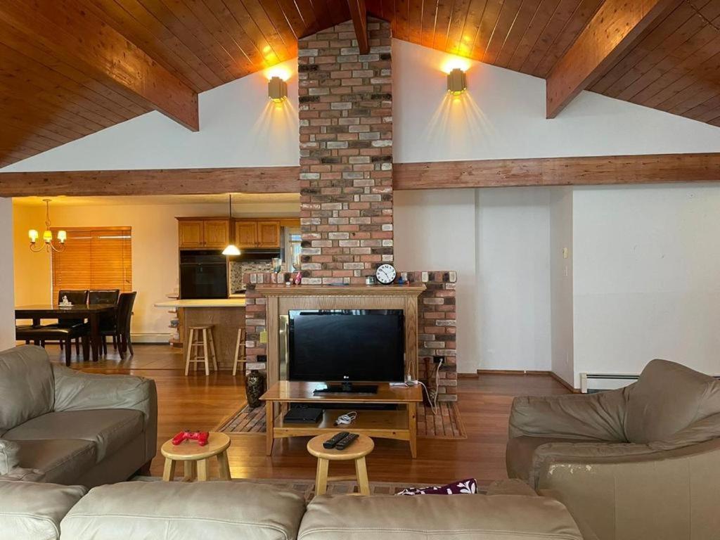 Metchosin Beach House Victoria Extérieur photo